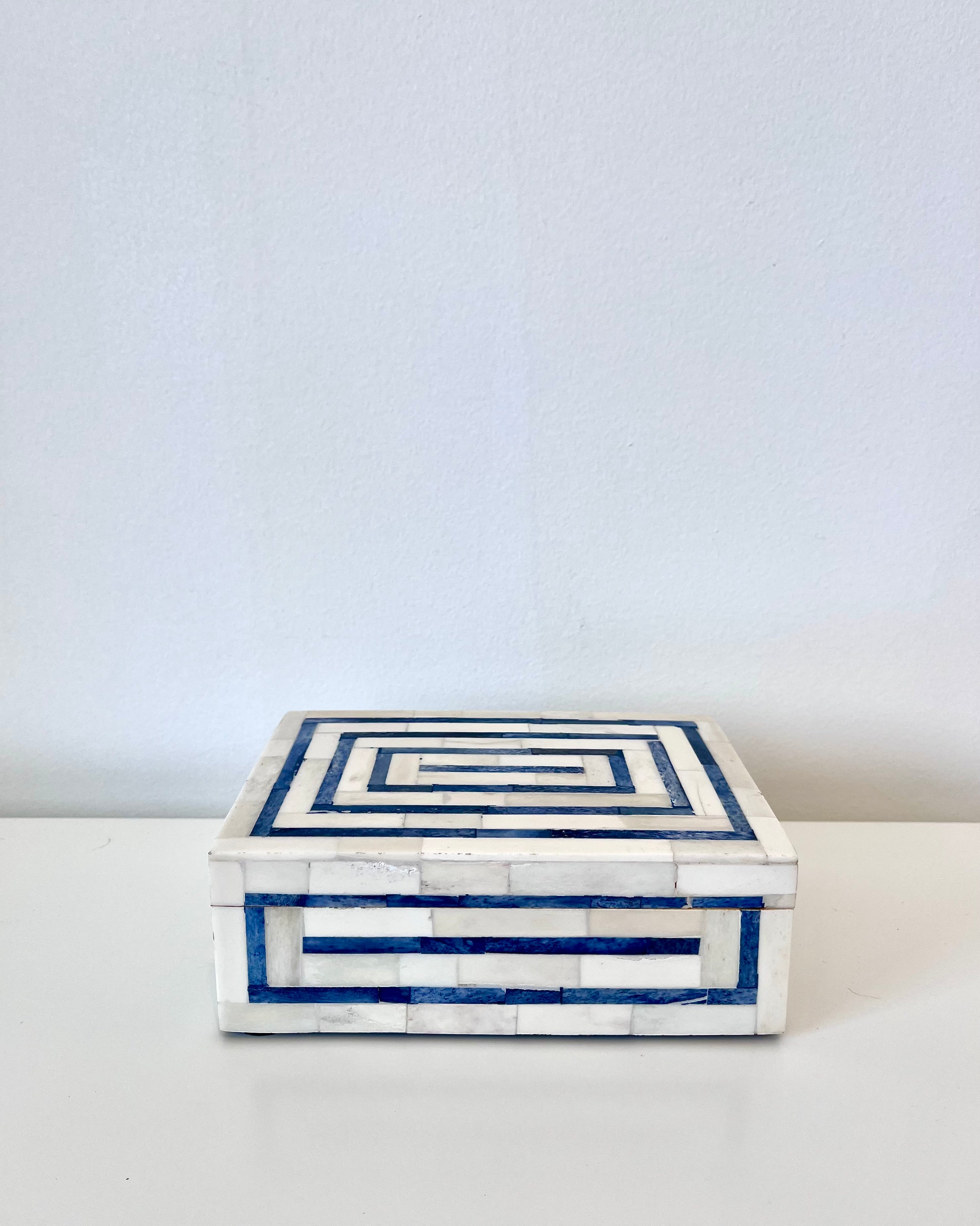 Small Parallel Tide Box